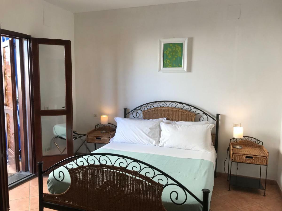 Villa Monica B&B Sorrento Kültér fotó