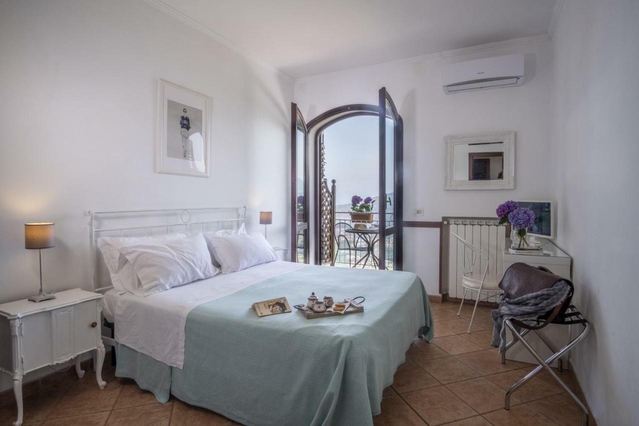 Villa Monica B&B Sorrento Kültér fotó